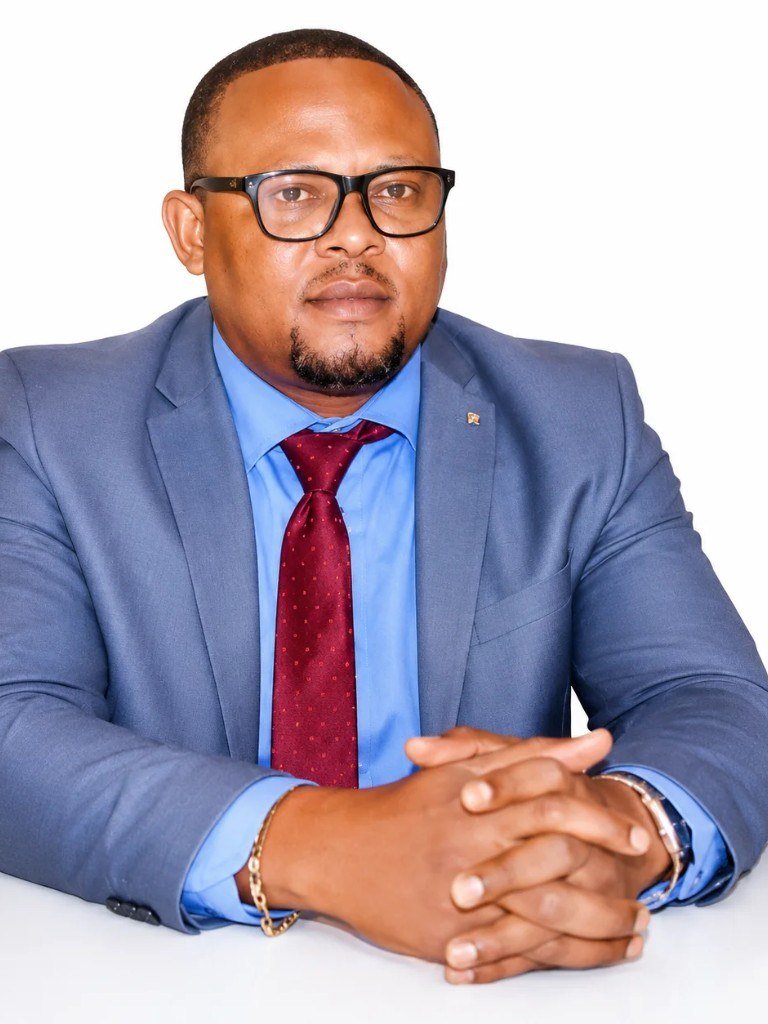Prof Don José MUANDA Nkole wa Yahvé